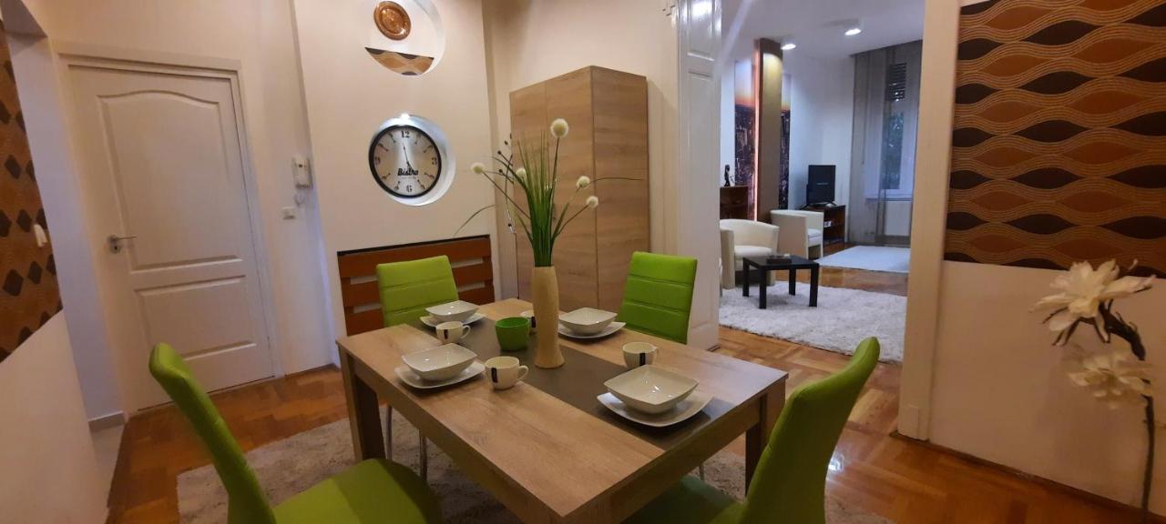 City Life Apartment Debrecen Buitenkant foto