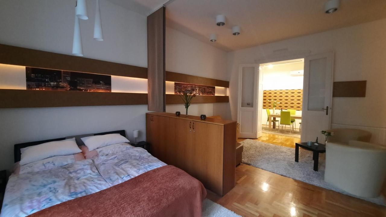 City Life Apartment Debrecen Buitenkant foto