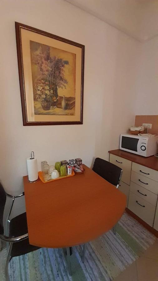 City Life Apartment Debrecen Buitenkant foto