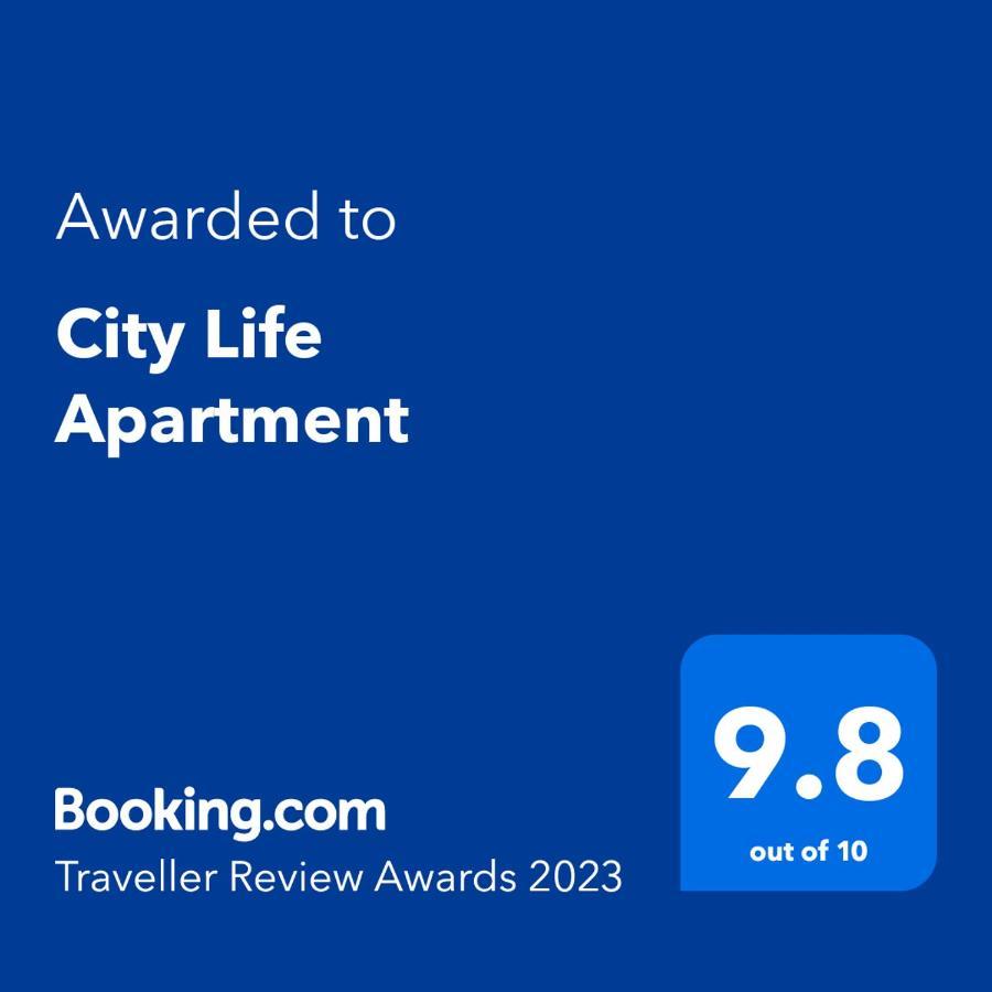 City Life Apartment Debrecen Buitenkant foto